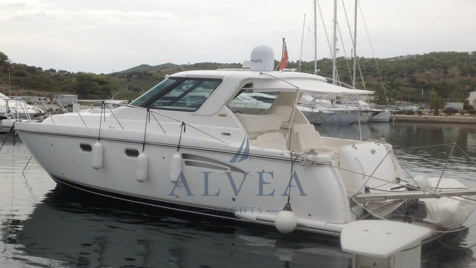 Tiara 3600 Sovran